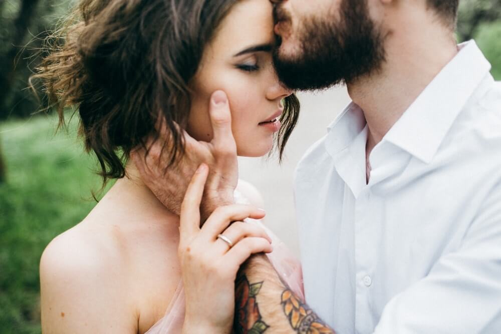 WEDDING PHOTOSESSION IN THE FOREST “LOVE STORY” DENIS AND VLADA