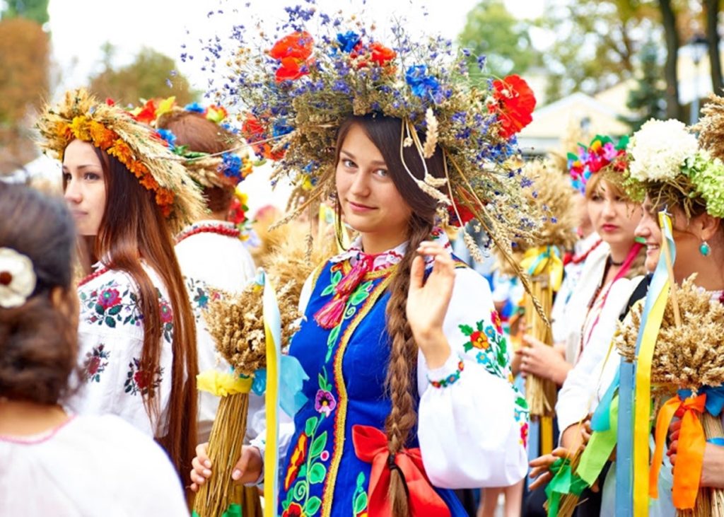 традиционные наряды для украинской свадьбы